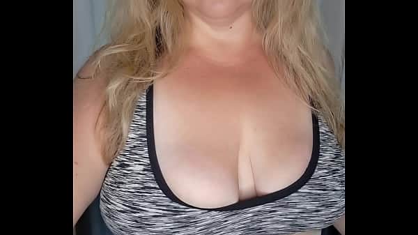 Big Titty drop